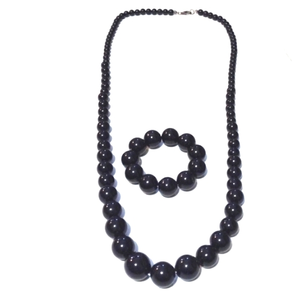 Jewelry - BLACK BEADED NECKLACE AND MATCHING STRETCH BRACELET SET